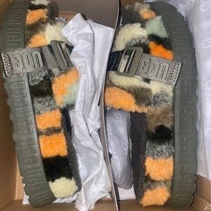Ugg platform slides